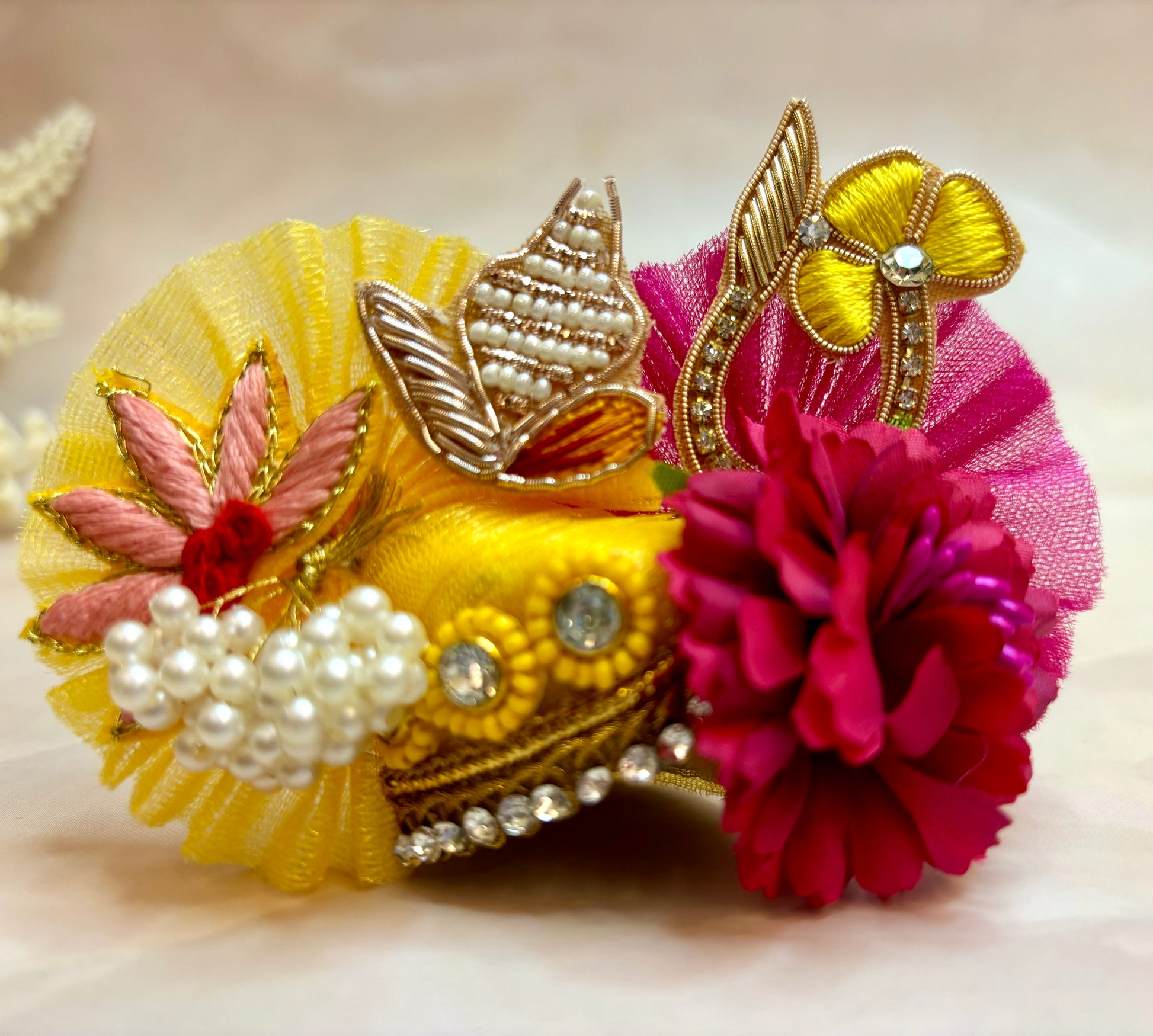 Luxe Yellow & Pink Hand embroidered Laddu Gopal Dress (4 piece set)